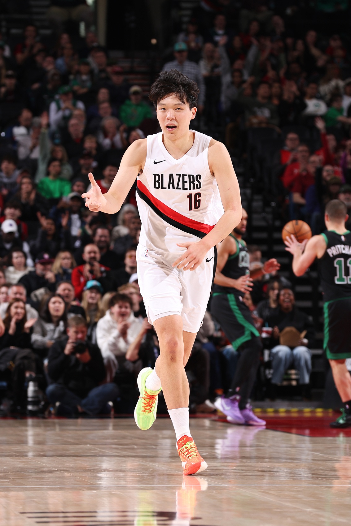 韩乔生：杨瀚森在发展联盟打怪升级 4天3赛连创个人得分&amp;篮板新高